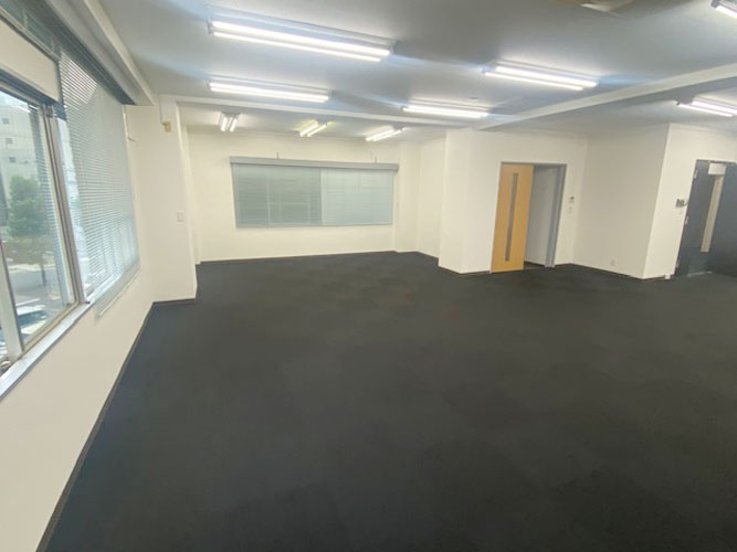 シャローナビル