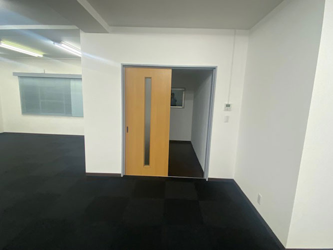 シャローナビル