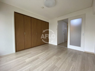 【洋室】 | ホワイトハイツ　南小学校 | ホワイトハイツ　寝室