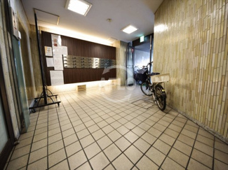 【ロビー】 | ホワイトハイツ　南小学校 | ホワイトハイツ　ロビー