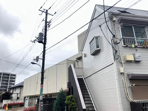 プラザ・ドゥ・ラブラドーの外観