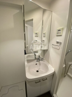 【独立洗面台】 | アーデン谷町 | アーデン谷町　洗面化粧台