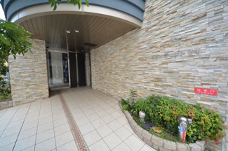 【エントランス】 | アリス・マナーガーデン谷町 | アリス・マナーガーデン谷町　エントランス