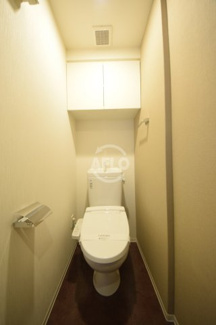 【トイレ】 | コンフォリア心斎橋ＥＡＳＴ | コンフォリア心斎橋ＥＡＳＴ　温水洗浄便座