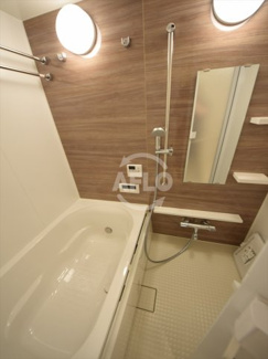 【浴室】 | OPUS RESIDENCE SHINSAIBASHI SOUTH | OPUS RESIDENCE SHINSAIBASHI SOUTH　風呂
