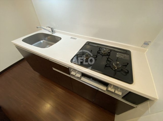 【キッチン】 | プレジオ本町 | プレジオ本町　3口ガスシステムキッチン