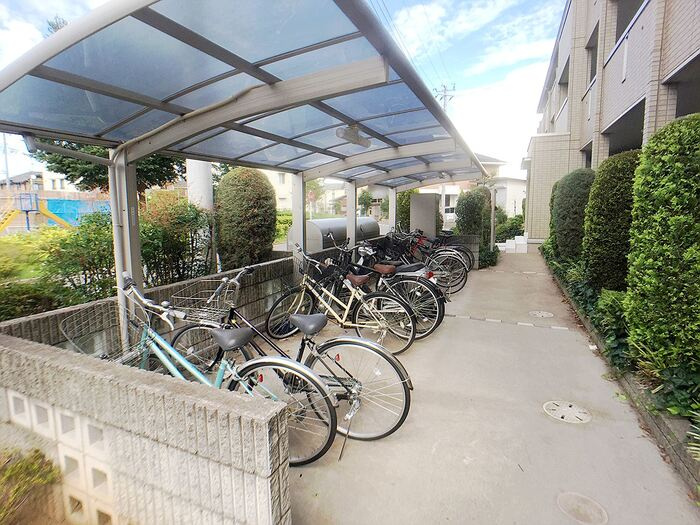 ＦＯＲＥＳＴ ＷＩＮＤの駐車場|駐車場