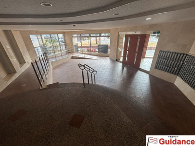 【ロビー】 | グローバル二上駅前