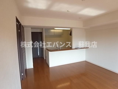  | クイーンズレゾン末広