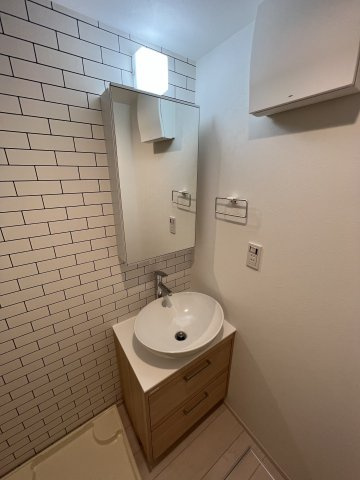 【独立洗面台】