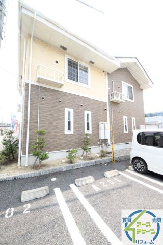 レーヴフロンスAの駐車場|駐車場です