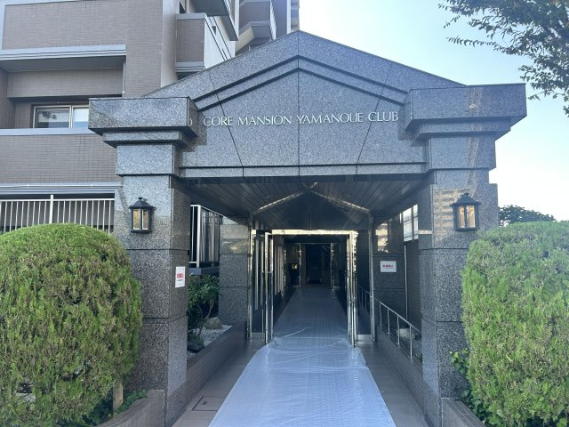 【エントランス】 | コアマンション山上倶楽部 | 高級感あふれるエントランスです！