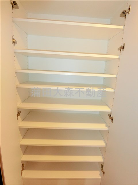 RJRプレシア大森北の収納