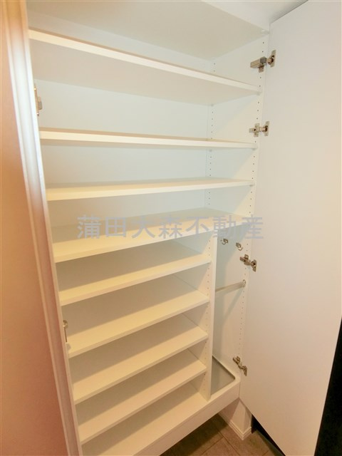 RJRプレシア大森北の収納