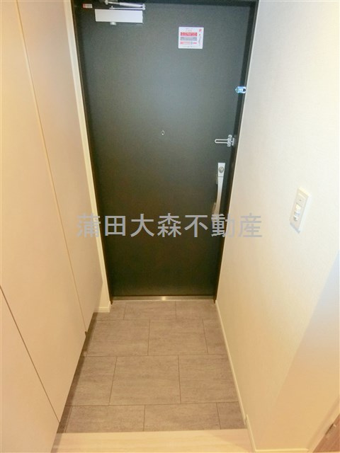 RJRプレシア大森北の玄関