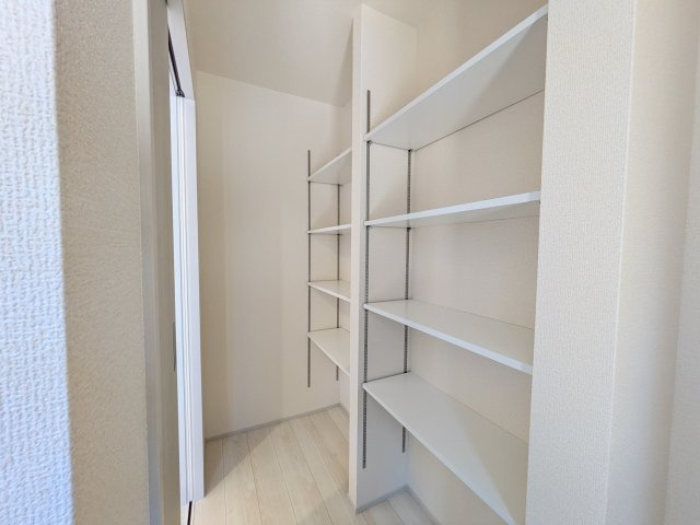 小美玉市小川第1　新築戸建　2号棟の玄関