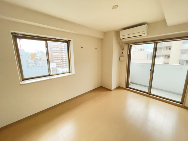 パークビュー王子公園の居間・リビング