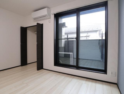 【その他】 | エスカリエ・ブルー | 洋室 