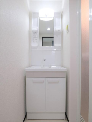 【洗面所】 | エスカリエ・ブルー | 洗面所 