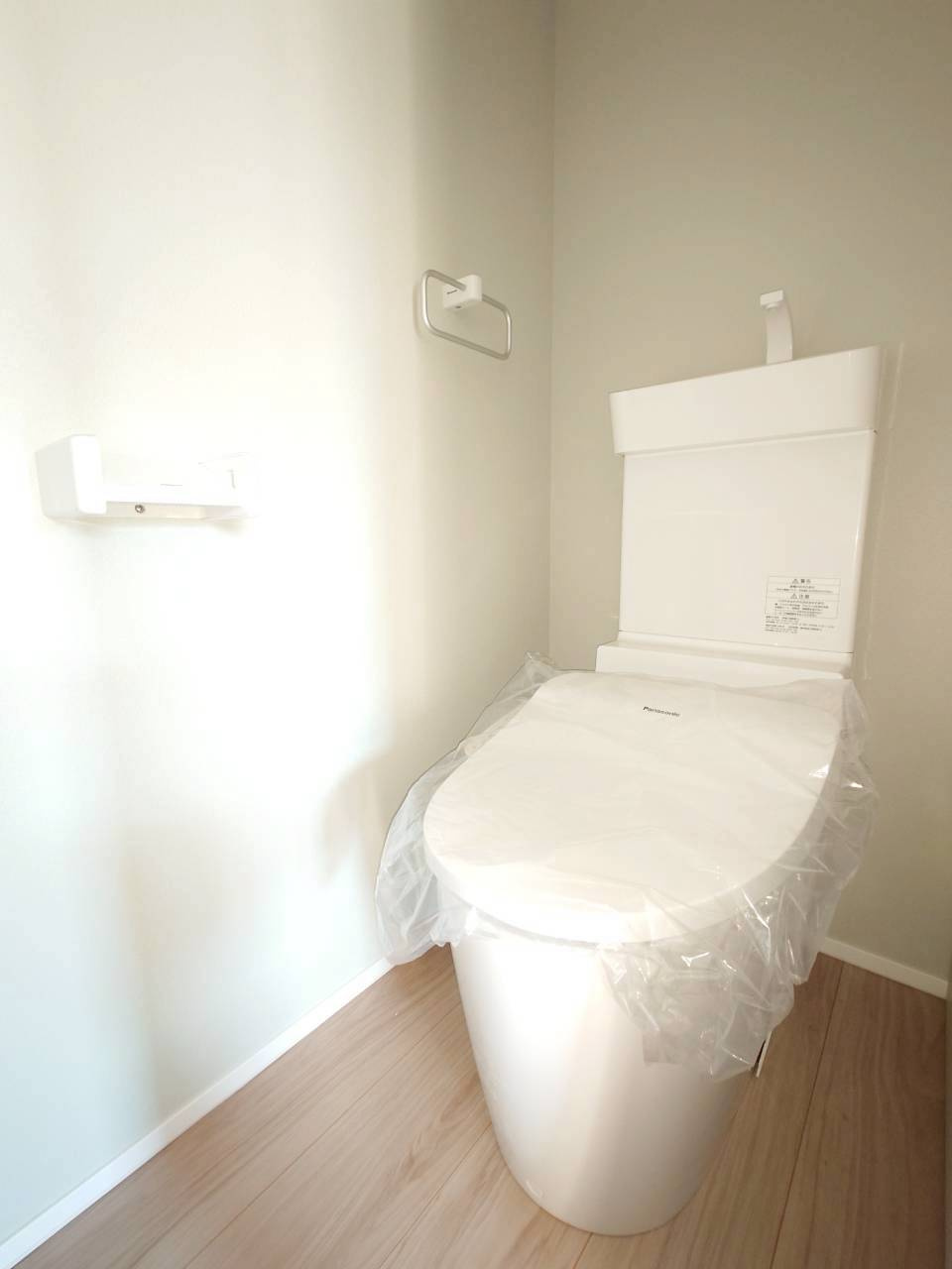 ーノーステックー小倉南区田原新町1丁目ー新築戸建て　　【小倉南区　新築戸建て】の浴室|半身浴ができるベンチ付の節水型浴槽です♪【小倉南区　新築戸建て】