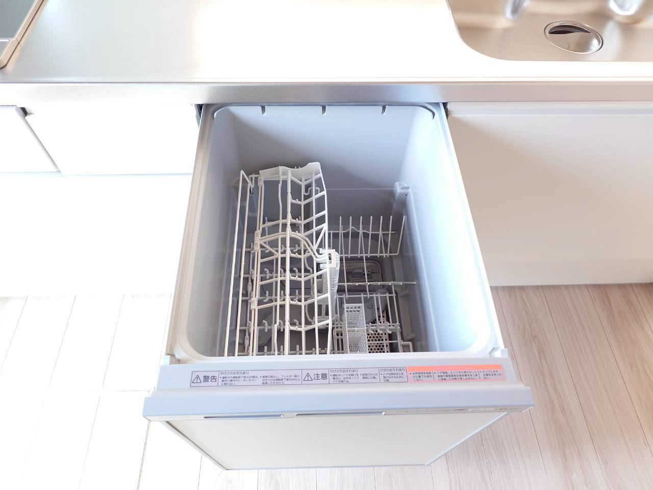 ーノーステックー小倉南区田原新町1丁目ー新築戸建て　　【小倉南区　新築戸建て】の設備|食洗器があるとお片付けも楽々♪　【小倉南区　新築戸建て】