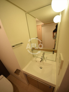 【独立洗面台】 | ミラージュパレス難波東レジデンス | ミラージュパレス難波東レジデンス　洗面脱衣所