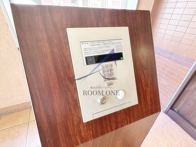 RisingPlace浅草参番館のセキュリティ|オートロックです。