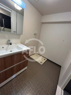 【洗面所】 | メロディーハイム法円坂 | メロディーハイム法円坂　洗面所