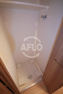 【洗面所】 | プレサンスタワー北浜 | プレサンスタワー北浜　洗濯機置き場