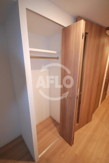 【収納】 | プレサンスタワー北浜 | プレサンスタワー北浜　クローゼット