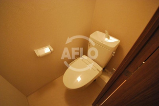 【トイレ】 | プレサンスタワー北浜 | プレサンスタワー北浜　温水洗浄便座