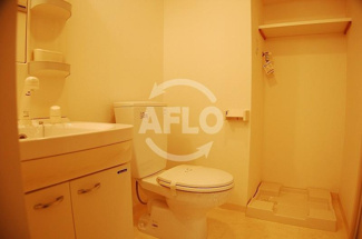 【洗面所】 | フレアコート北浜 | フレアコート北浜　洗面脱衣所