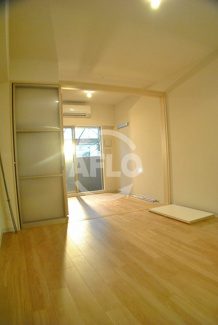 【居間・リビング】 | アーバネックス北久宝寺 | アーバネックス北久宝寺　開放的な室内