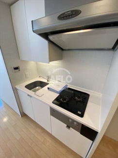 【キッチン】 | アーバネックス淀屋橋 | アーバネックス淀屋橋　3口ガスシステムキッチン