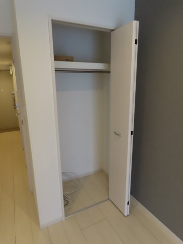 大阪市旭区清水１丁目の賃貸マンションの収納