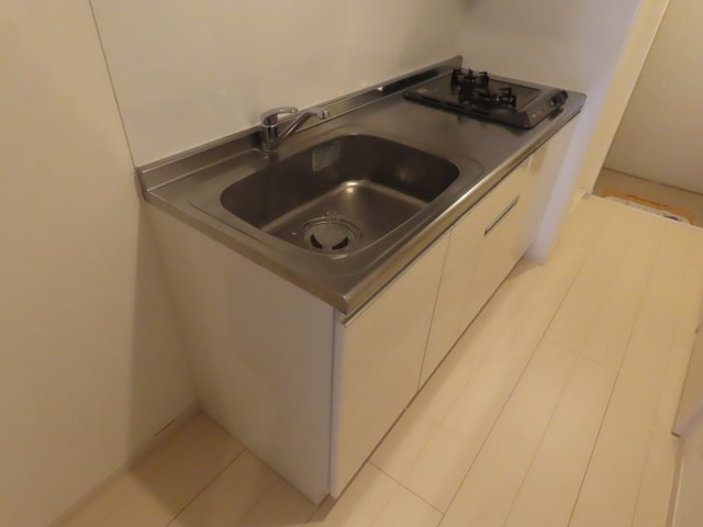 大阪市旭区清水１丁目の賃貸マンションのキッチン