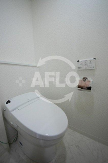 【トイレ】 | ヴィラ・リヴィエール | ヴィラ・リヴィエール　温水洗浄便座