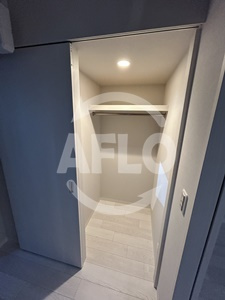 【収納】 | ルフォンプログレ堺筋本町タワーレジデンス | ルフォンプログレ堺筋本町タワーレジデンス　クローゼット