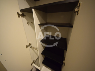 【収納】 | セレニテ谷町calme | セレニテ谷町calme（セレニテ谷町カルム）　シューズボックス