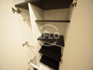 【収納】 | セレニテ谷町calme | セレニテ谷町calme（セレニテ谷町カルム）　シューズボックス