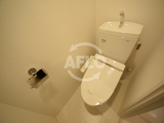 【トイレ】 | セレニテ谷町calme | セレニテ谷町calme（セレニテ谷町カルム）　温水洗浄便座