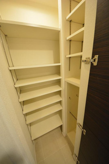 【玄関】 | プライムアーバン堺筋本町 | プライムアーバン堺筋本町　シューズインクローゼット