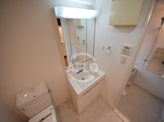 【独立洗面台】 | レジディア谷町 | レジディア谷町　洗面化粧台