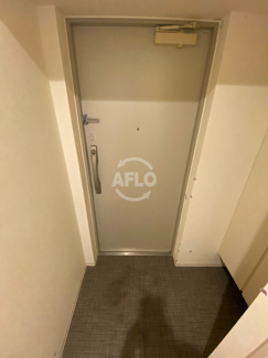 【玄関】 | リンデンプラザ心斎橋 | リンデンプラザ心斎橋　玄関スペース