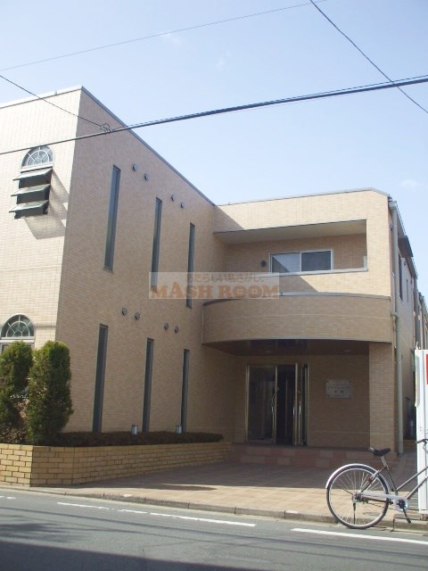 中野区若宮３丁目の賃貸マンションの外観