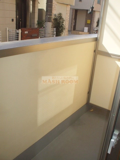 中野区若宮３丁目の賃貸マンションのバルコニー