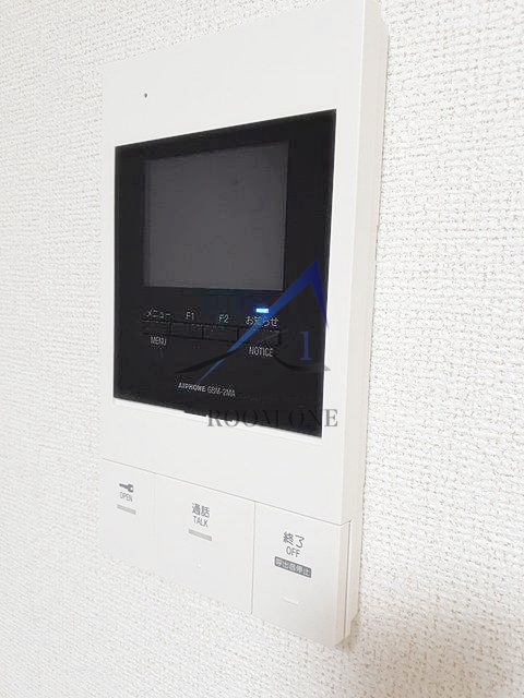 アウローラのセキュリティ|モニター付きインターホンです。