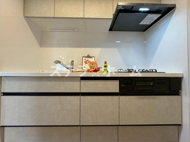 シャルム茨木のキッチン|コンパクトなキッチンで掃除もラクラク