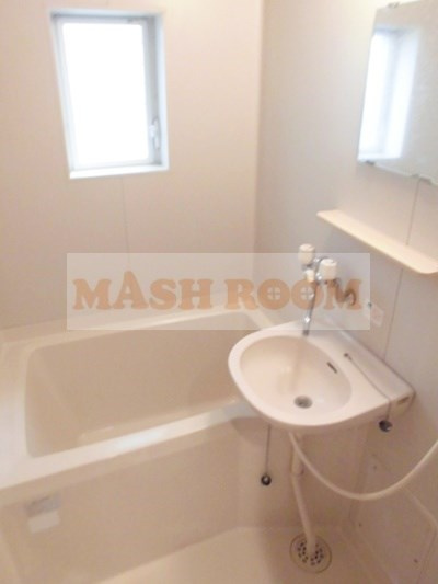 SKハイツの浴室