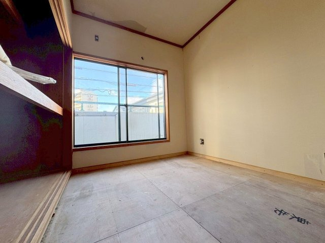 上新庄戸建の居間・リビング